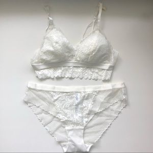 White Lace Lingerie Set